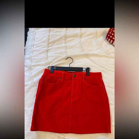 Gap Corduroy Red Mini Skirt Size 28/6 - Picture 2 of 5